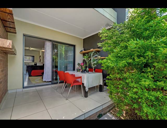 3 BEDROOM APARTMENT FOR SALE IN DAINFERN